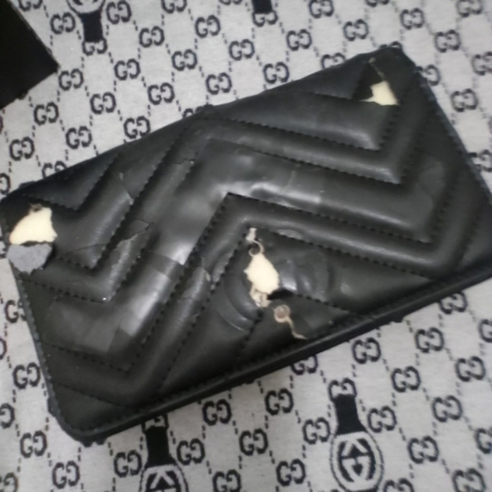 Authentic Gucci Monogram Hardware Gold Mesh Link Crossbody Bag - Picture 17 of 17